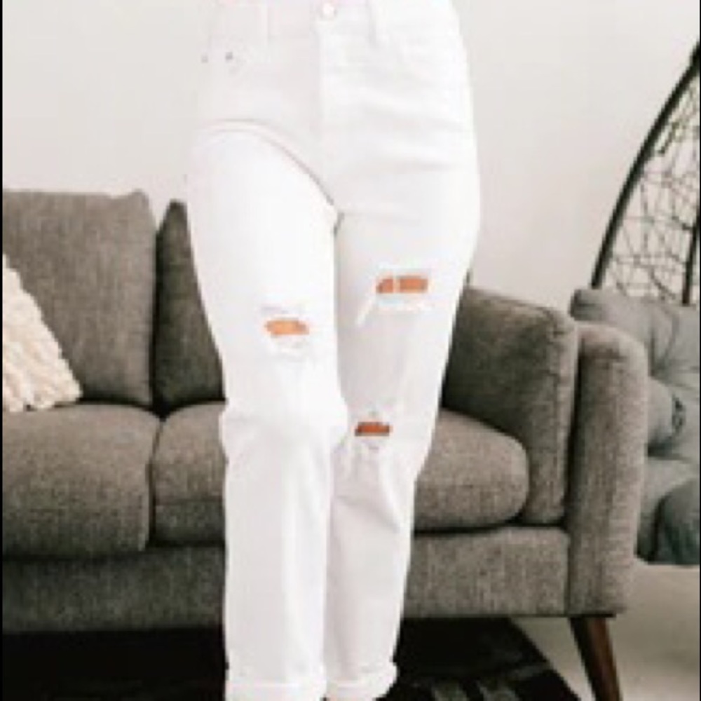 I&M Black Label High Rise Boyfriend Jeans (White) - Size 5
